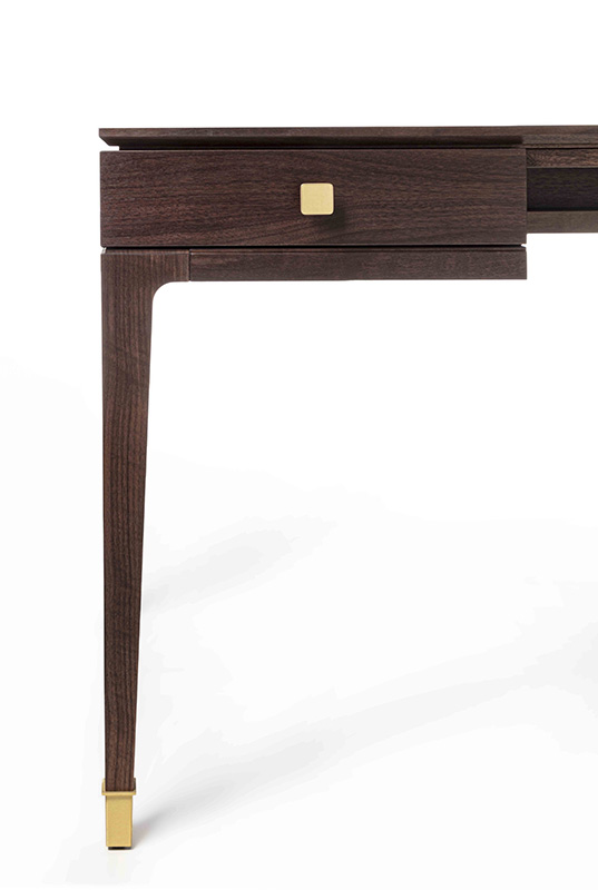 Nara Desk