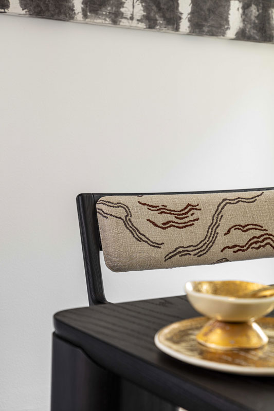 Roza Chair