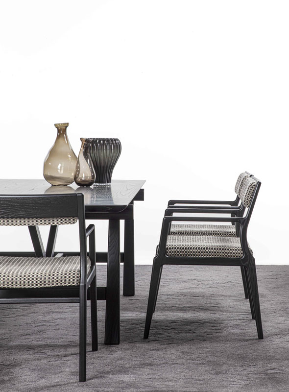Roza Chair