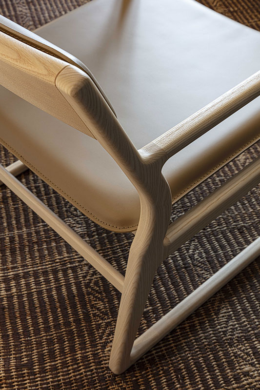 Roza Lounge Slim Armchair