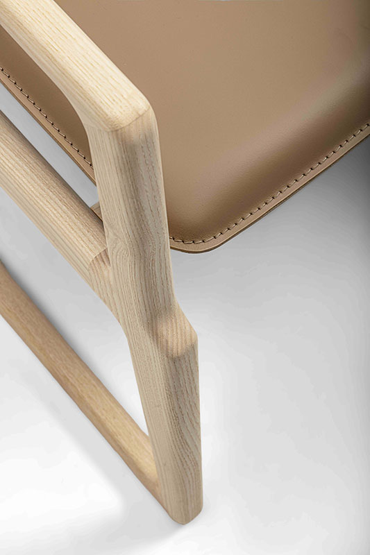 Roza Lounge Slim Armchair
