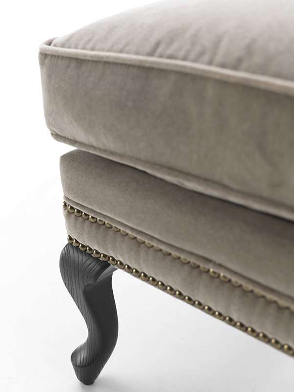 Sinatra Ottoman