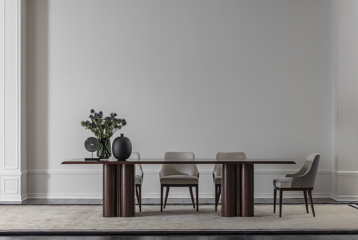 Tomo Dining Table