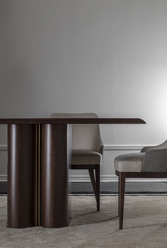 Tomo Dining Table