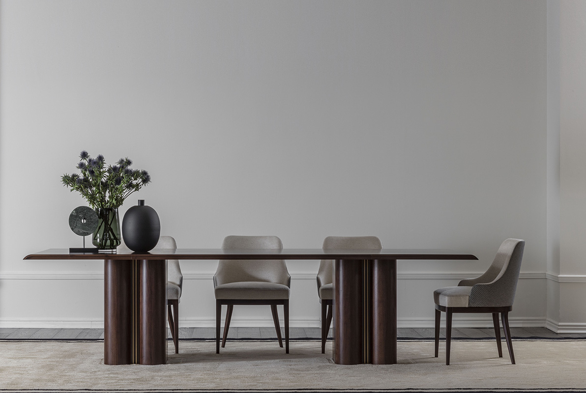 Tomo Dining Table