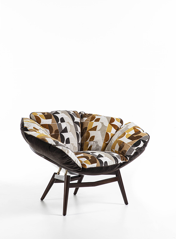 Viola Club Chair
