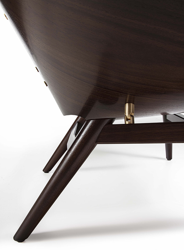Viola Club Chair