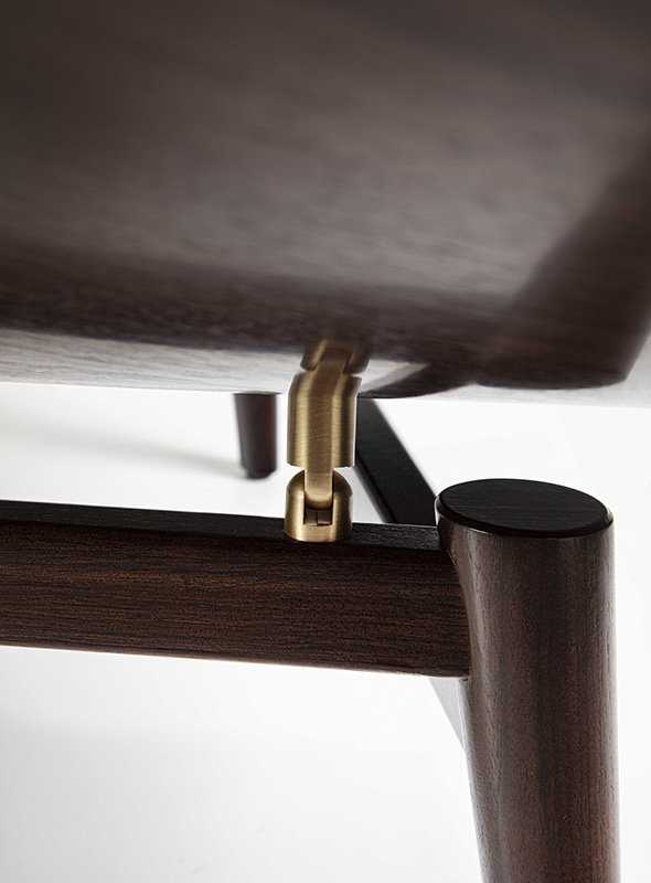 Viola Club Chair