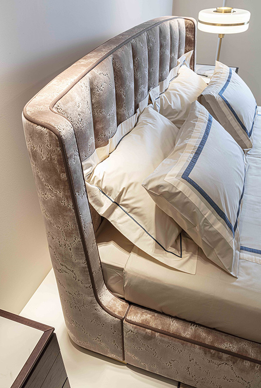 Zaffiro Bed