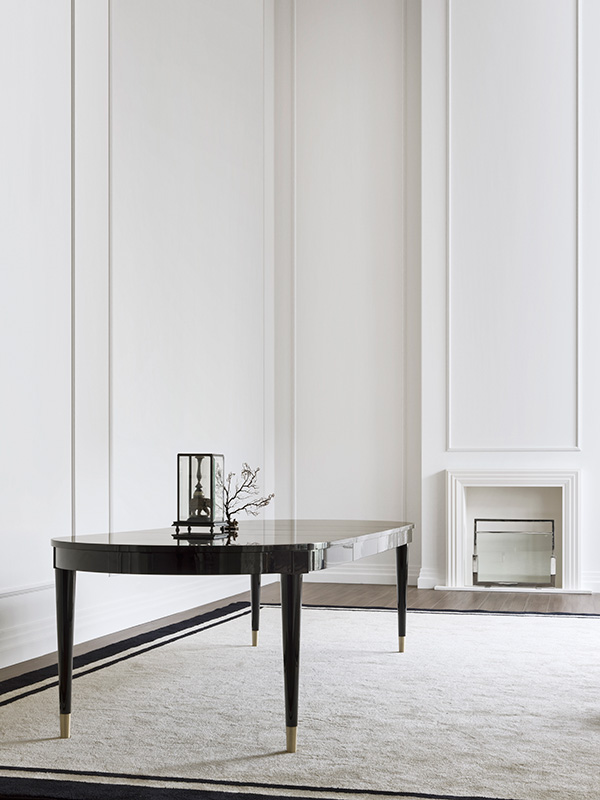 Zircone Dining Table