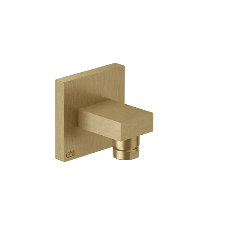 WATER OUTLET