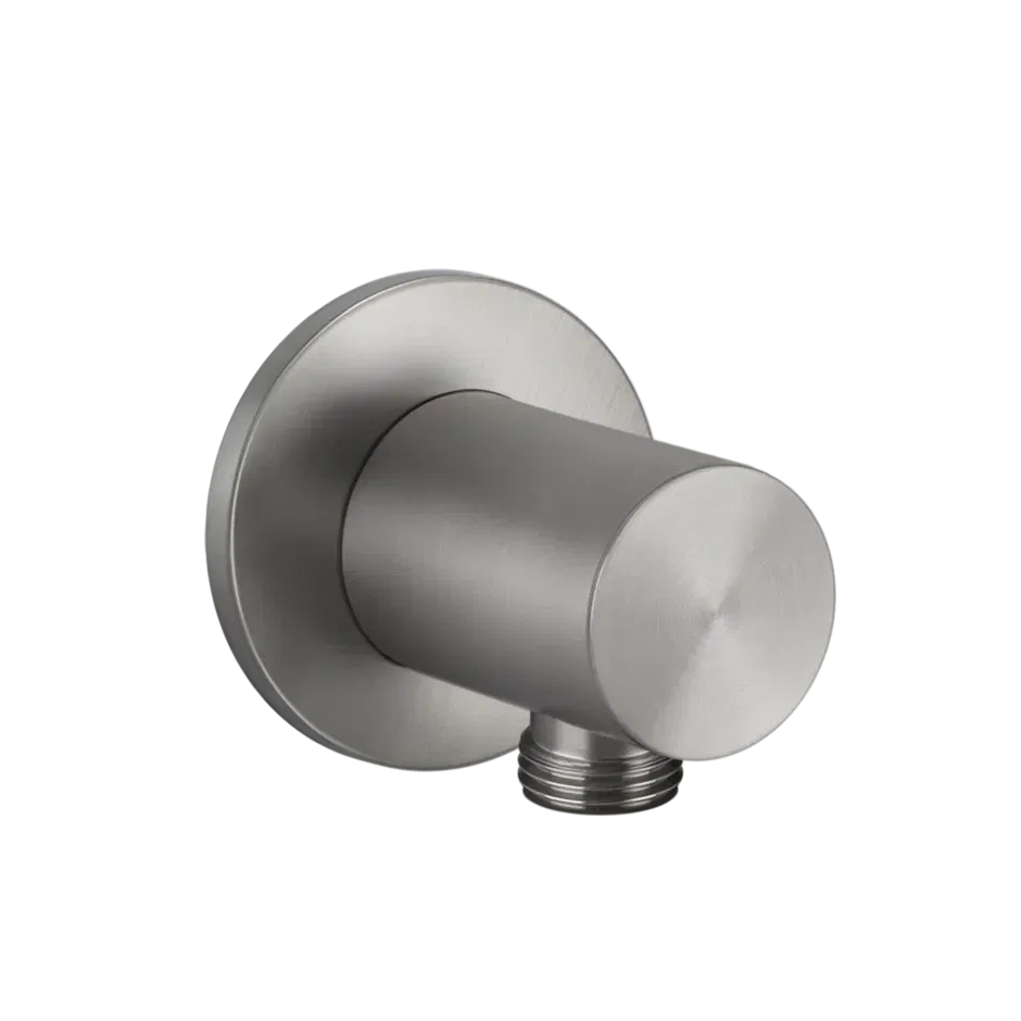 WATER OUTLET