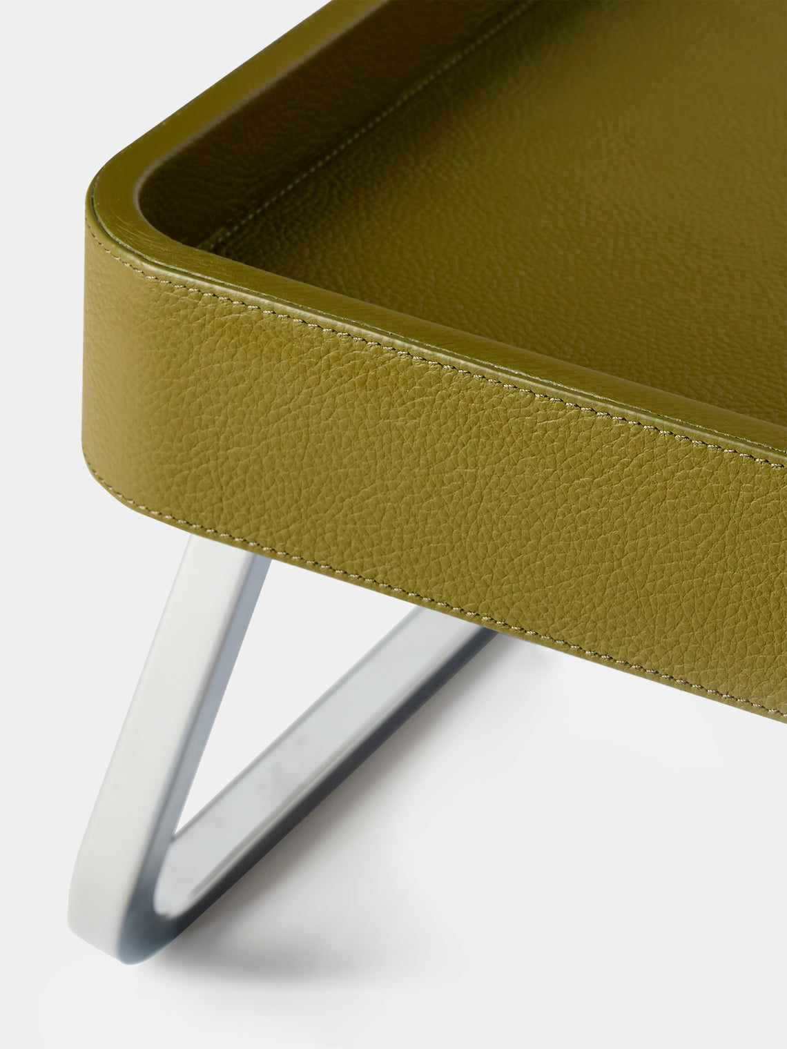 Leather Bed Tray (24in/61.5cm)