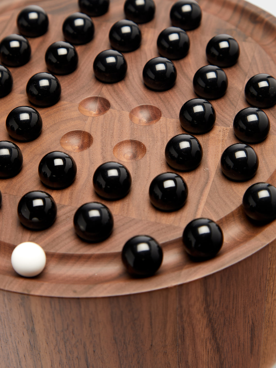 Mocambo Peg Walnut and Stone Solitaire Set