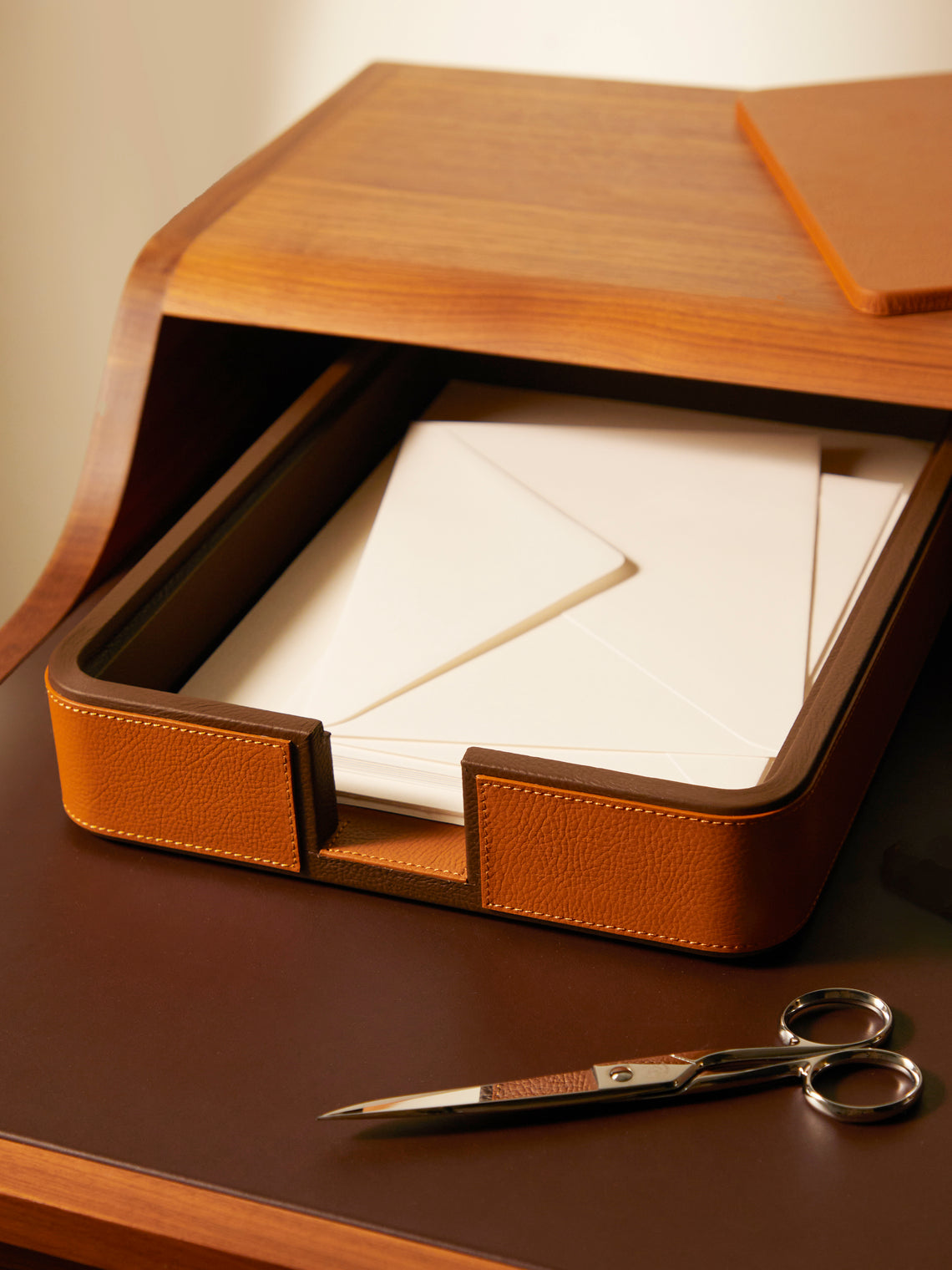Leather A4 Paper Tray