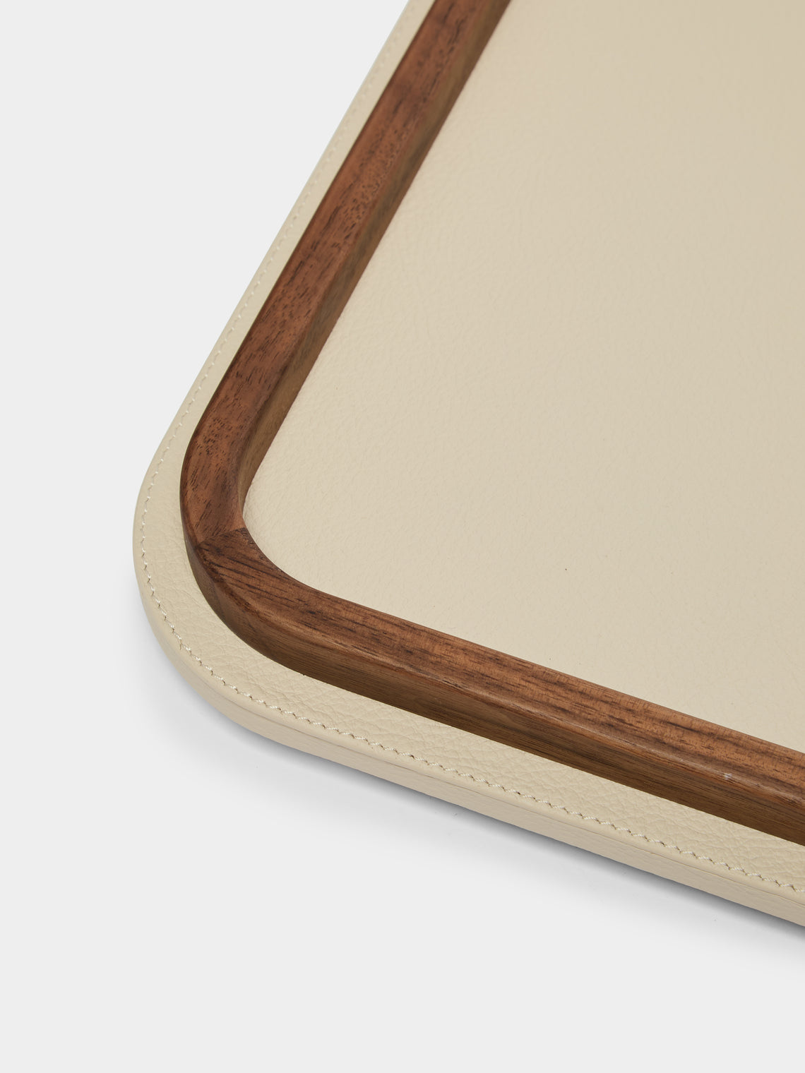 Walnut and Leather Tray (18.5in/47cm)
