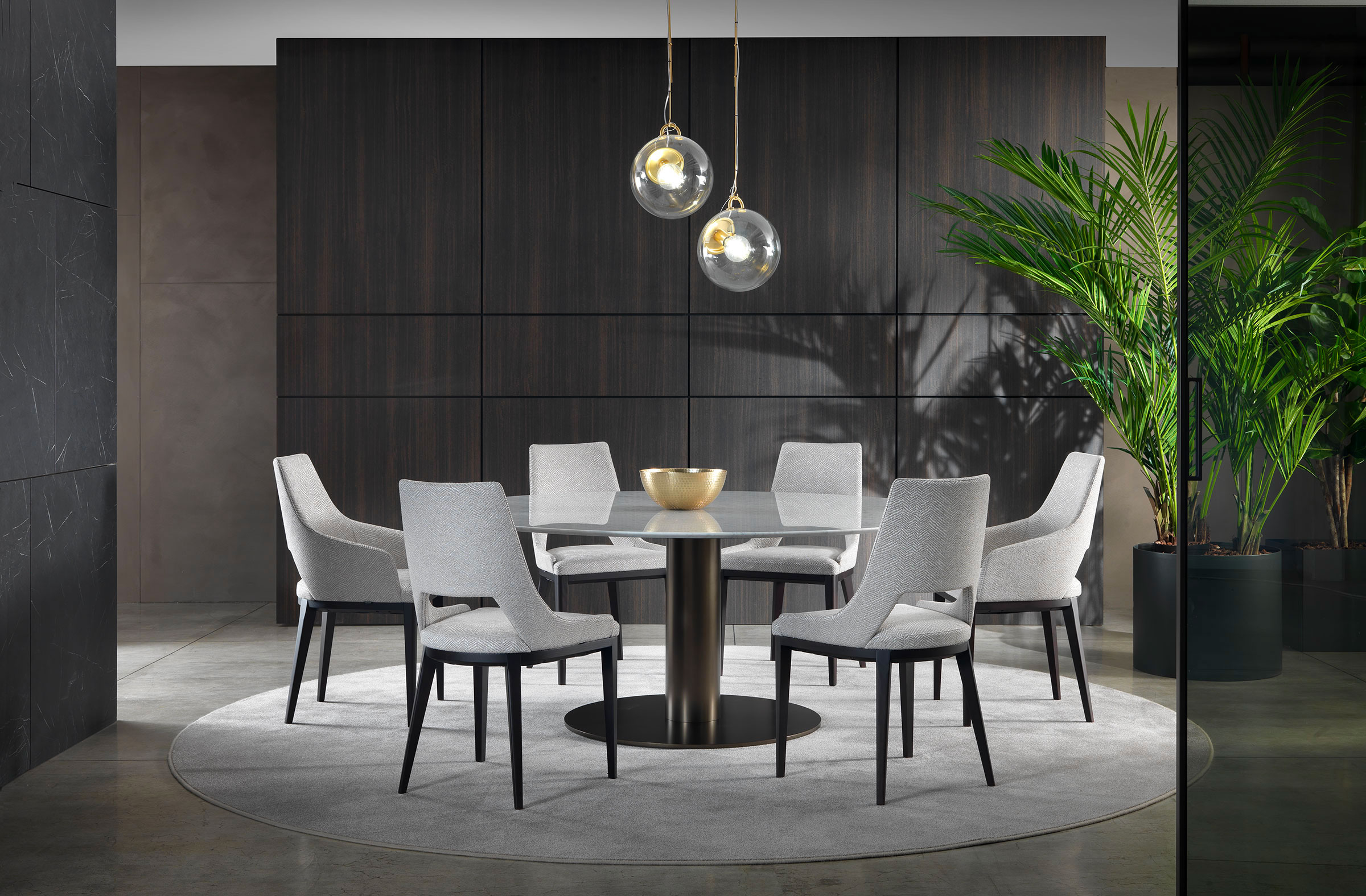 Break Dining