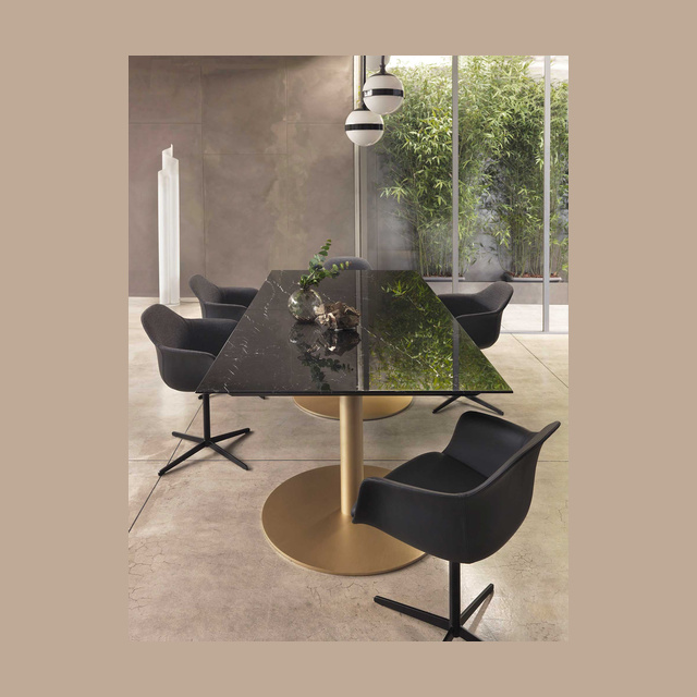 Chia Swivel Base