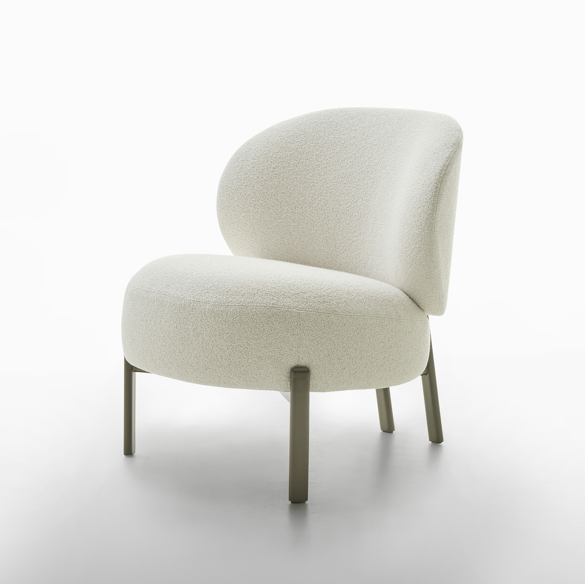 Clara Armchair