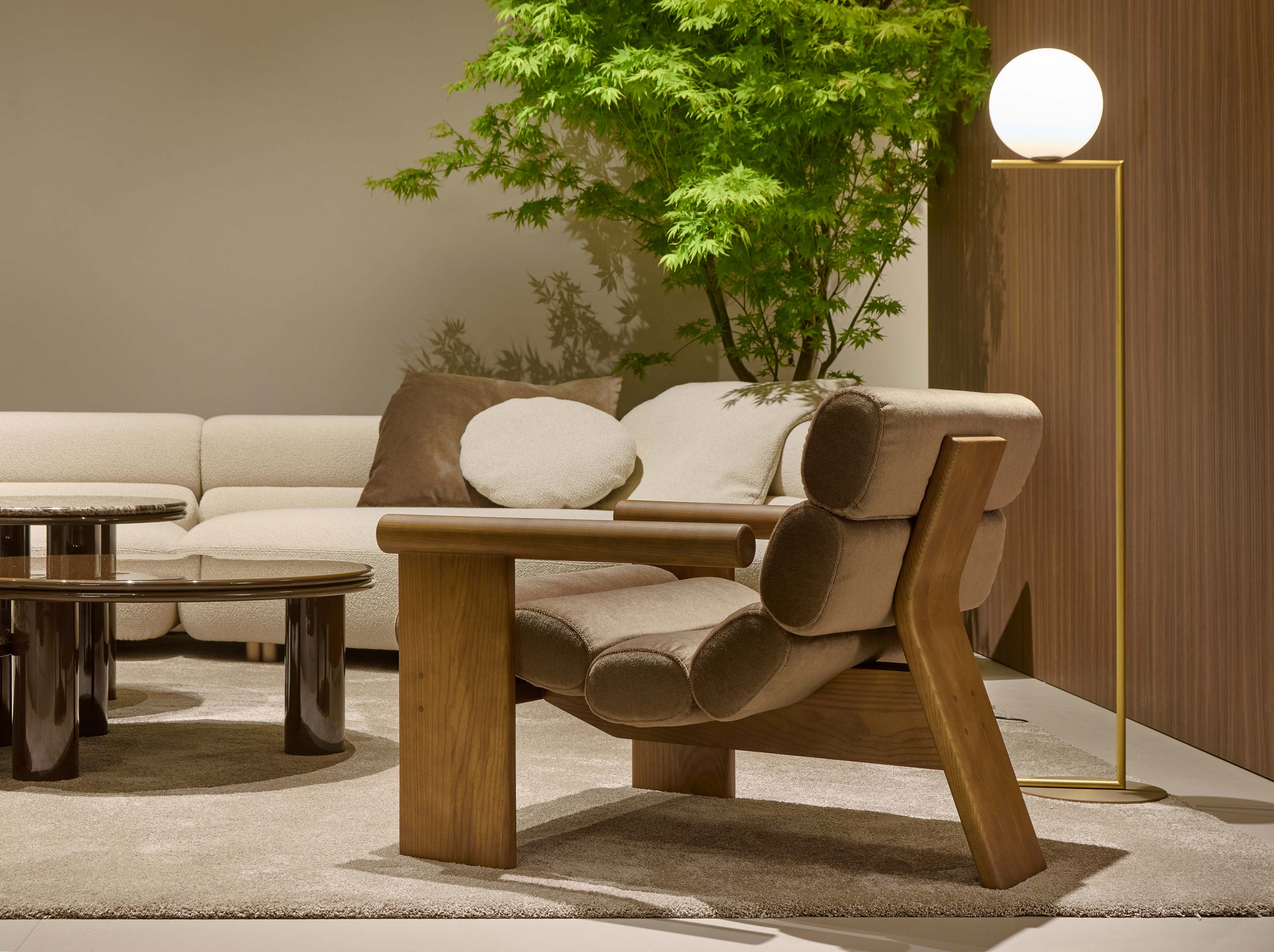Lara Armchair