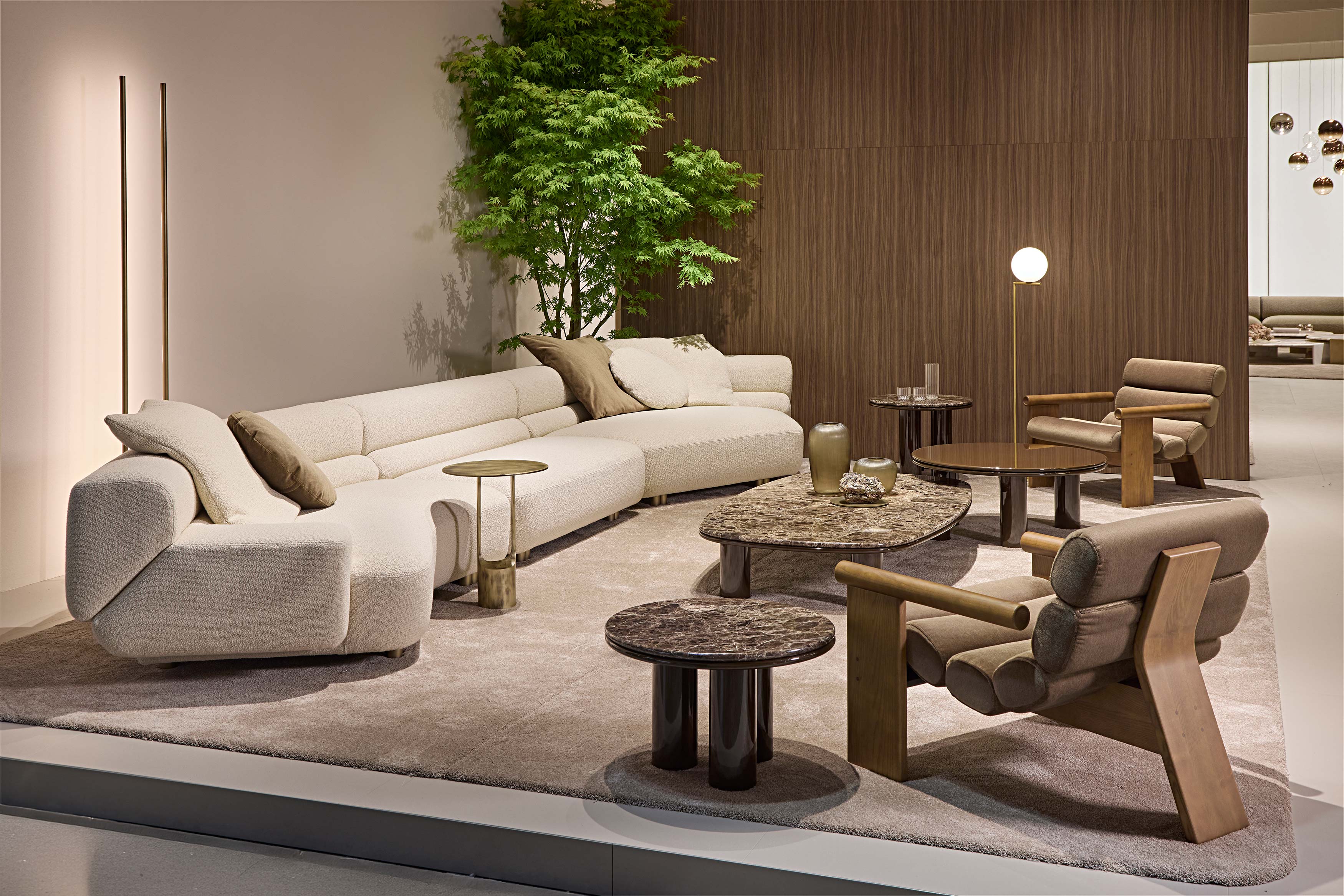 Lara Armchair
