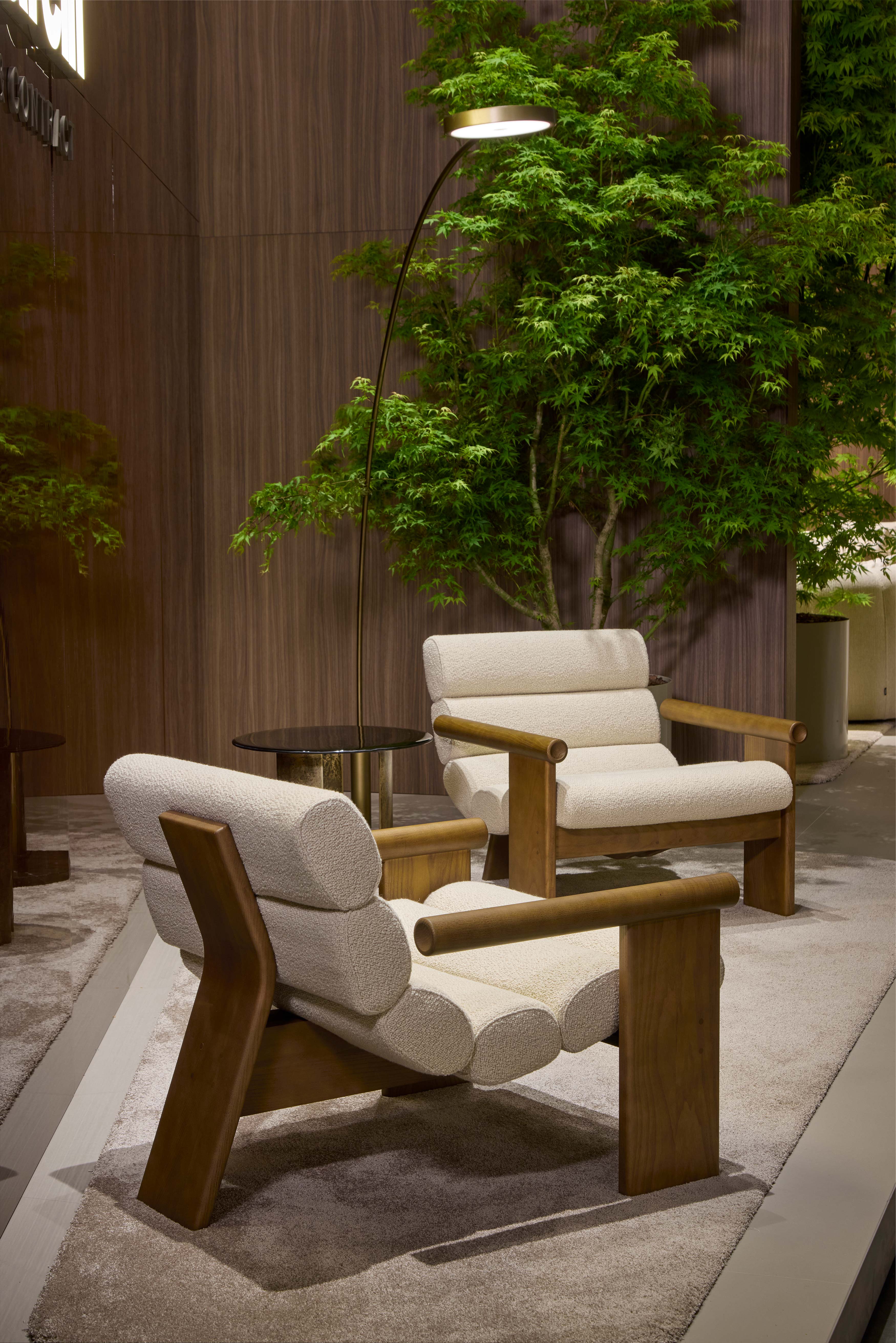 Lara Armchair