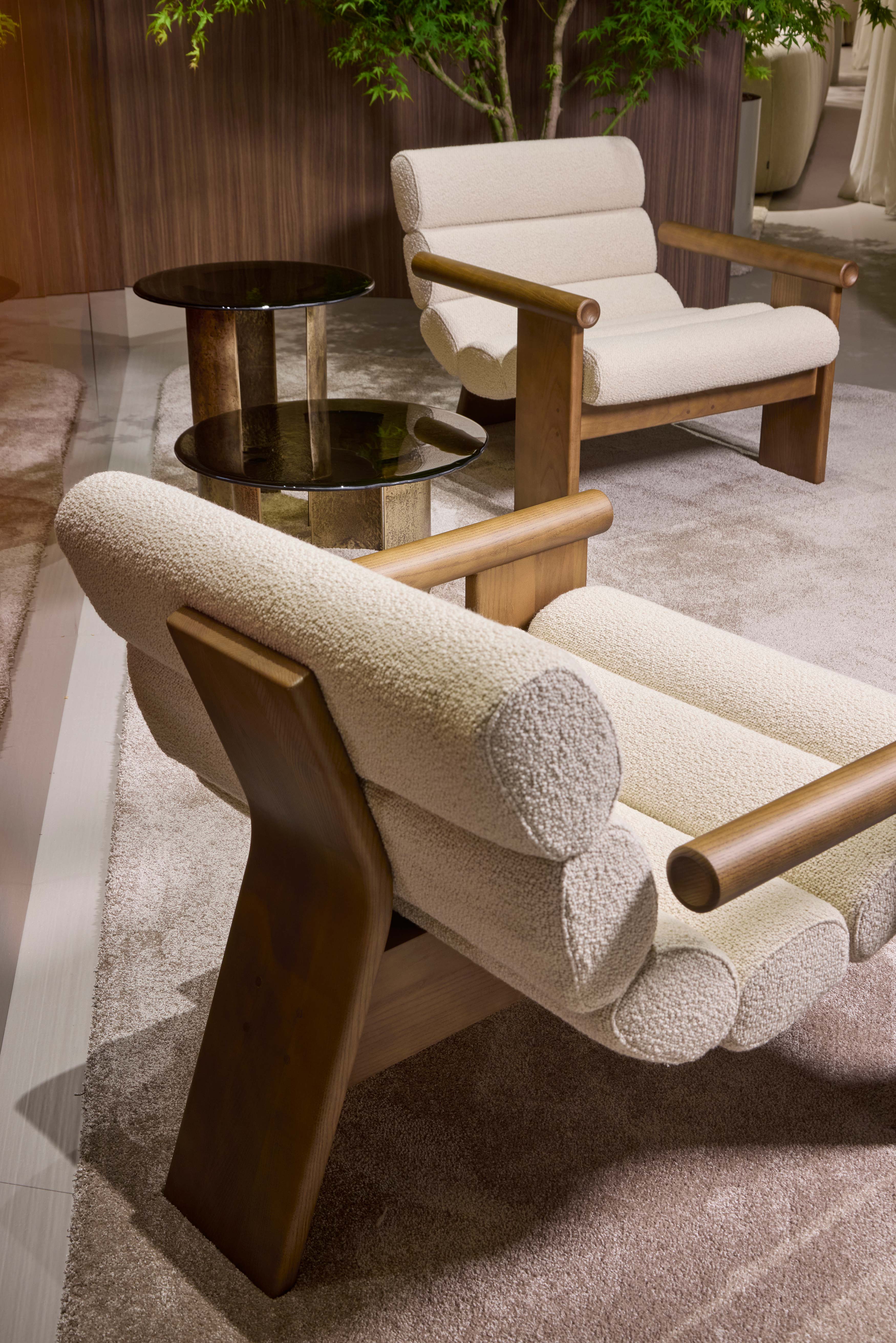 Lara Armchair