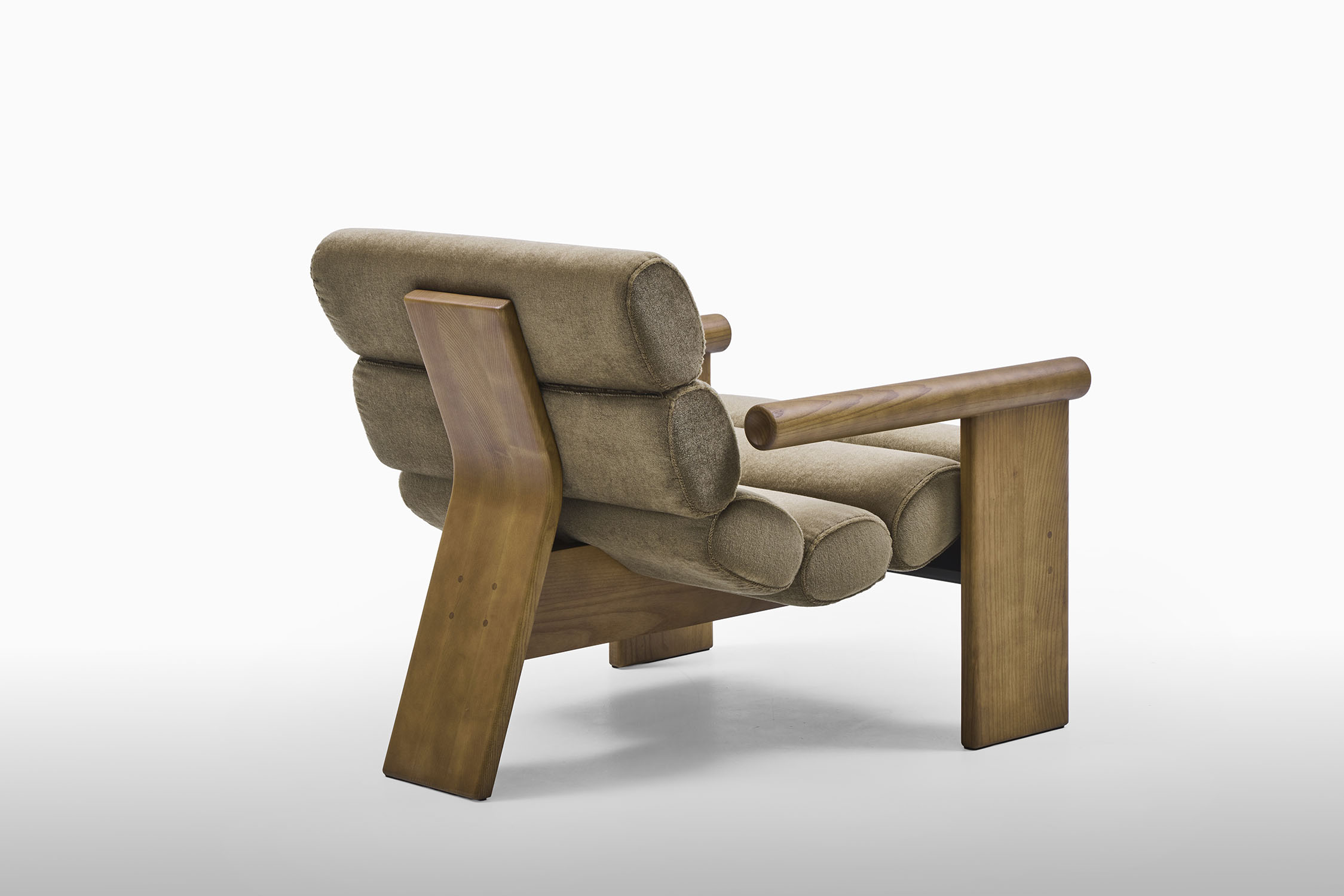 Lara Armchair