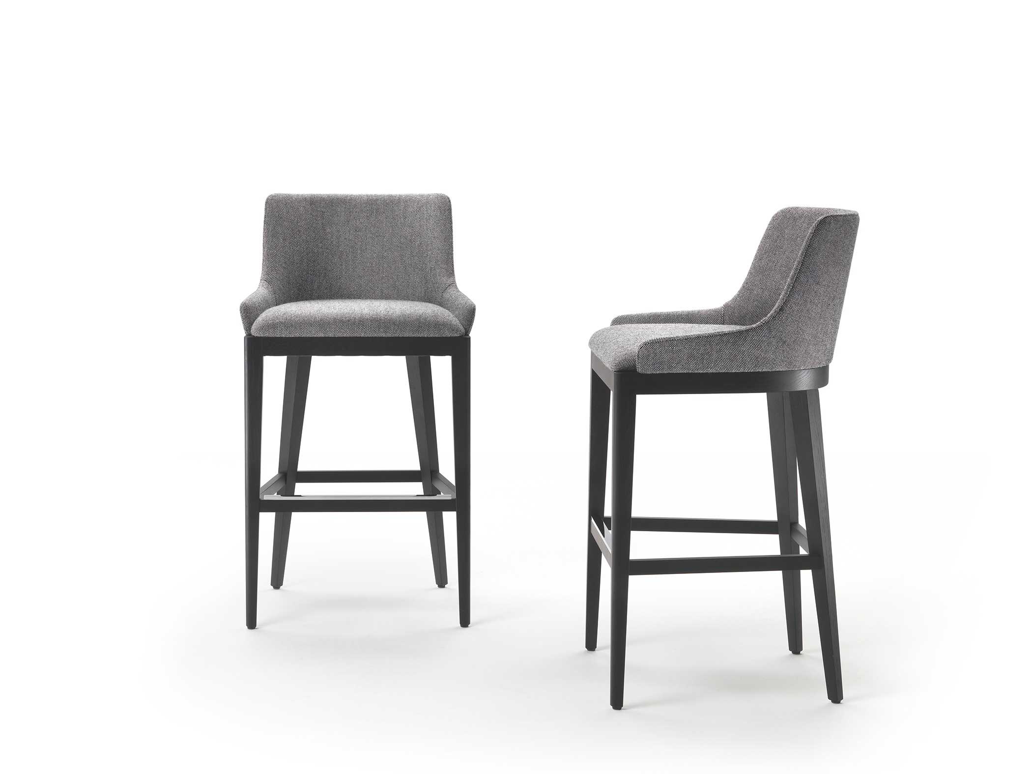 Nicole Stool