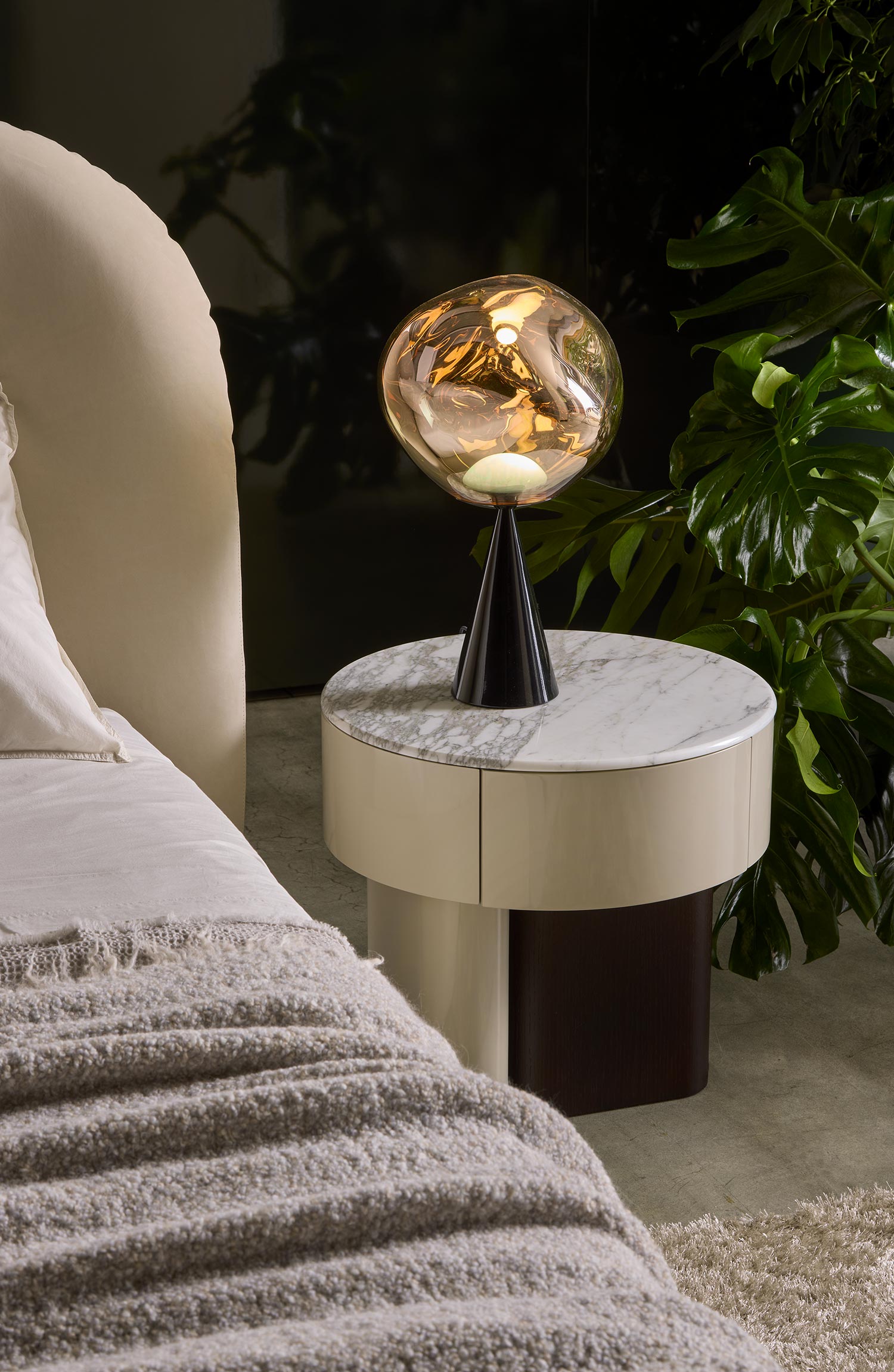 Onno Bedside Table