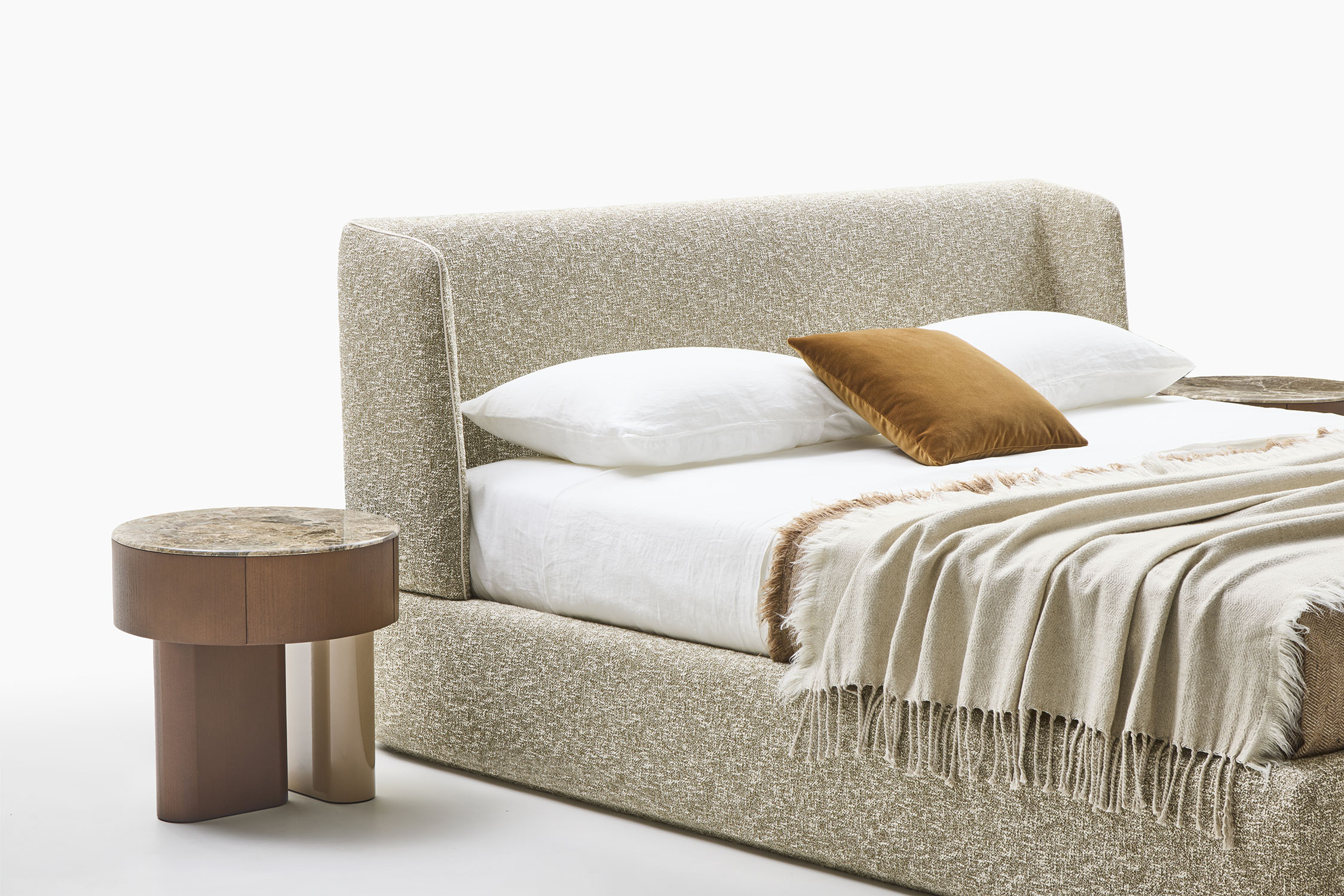 Onno Bedside Table