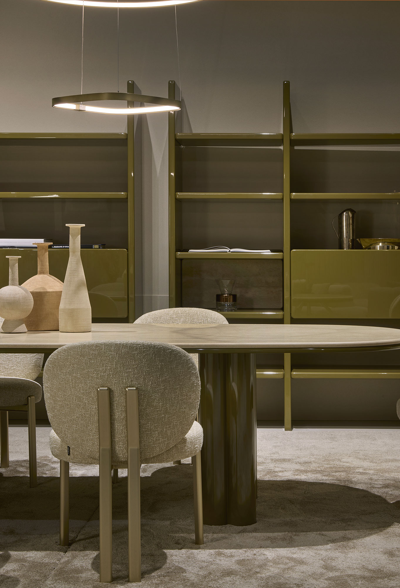 Pierre Bookshelf