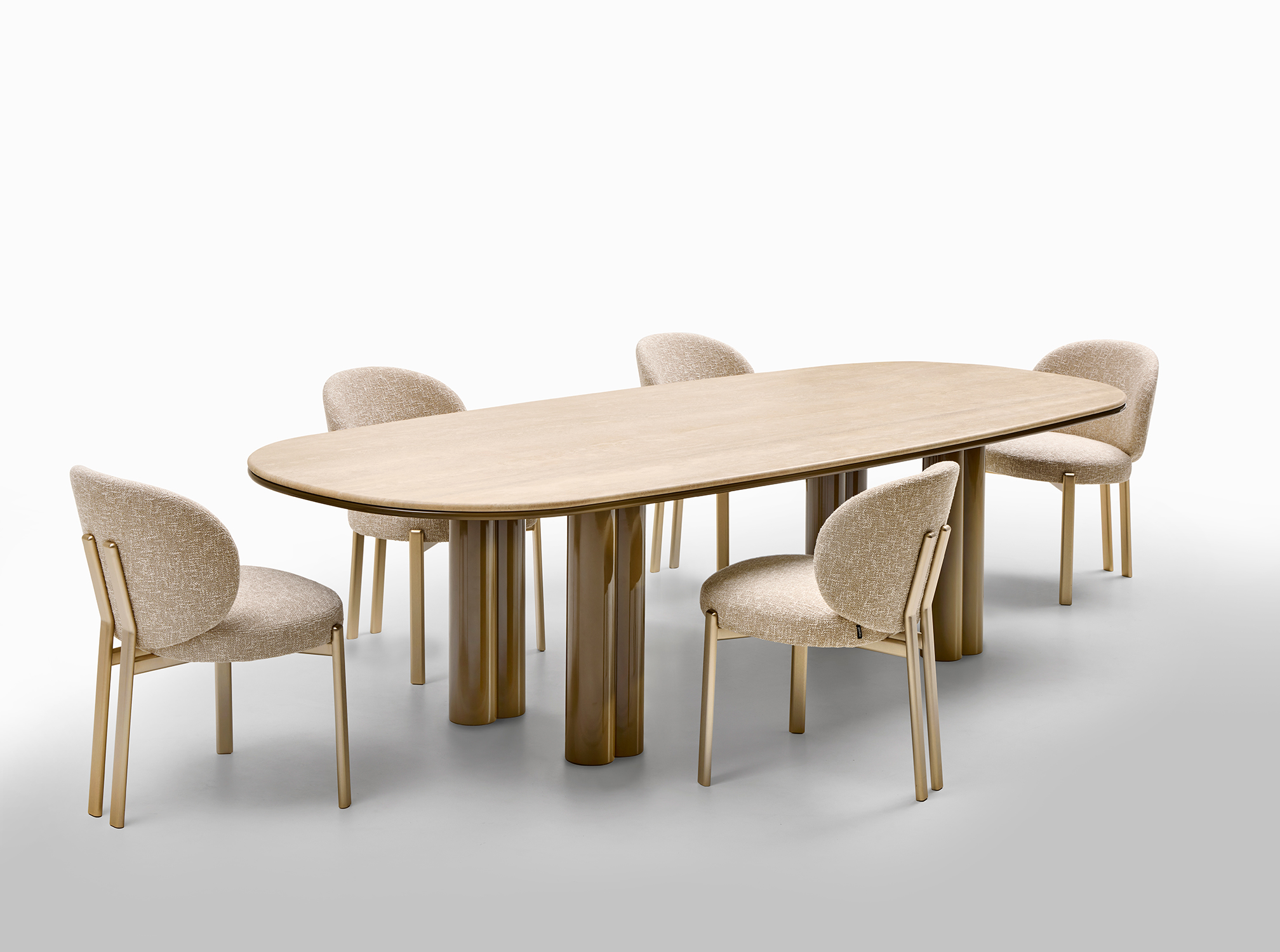 Simmy Dining Lacquered