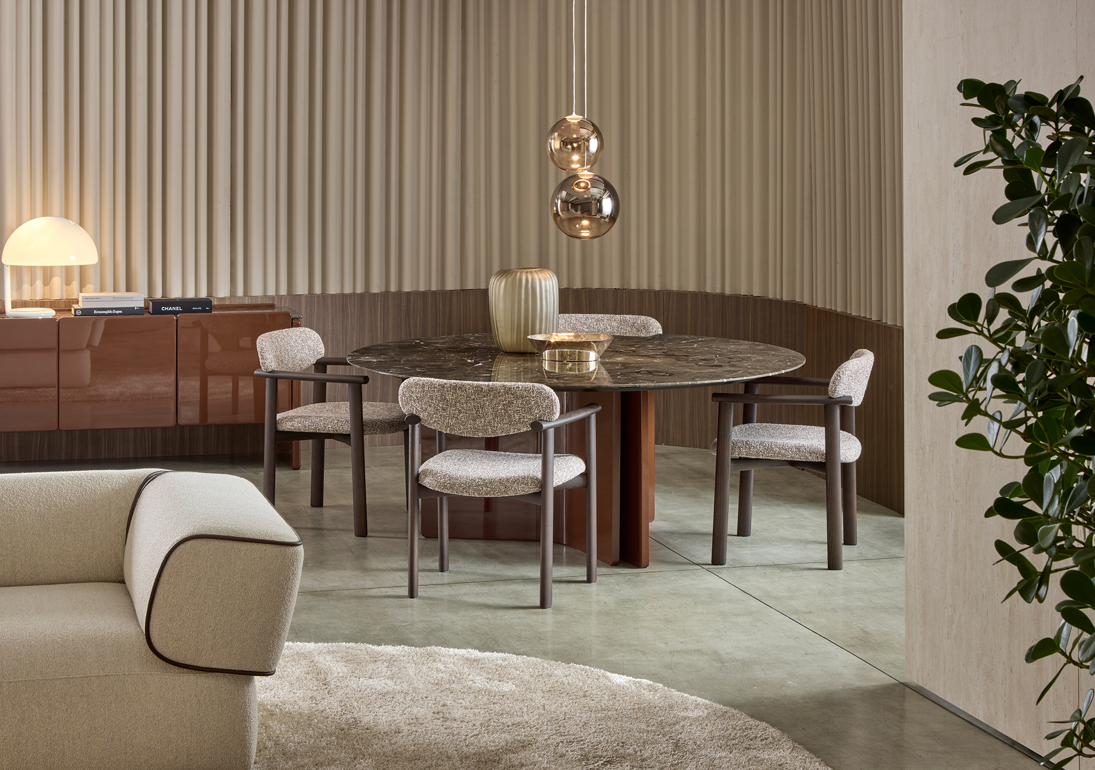 Wave Dining Round