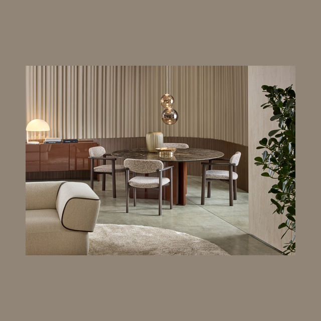 Wave Dining Round