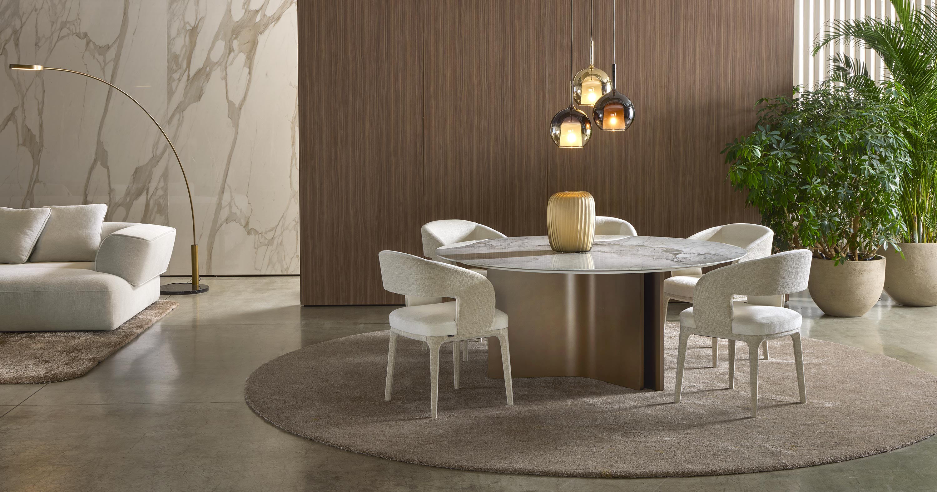 Wave Dining Round