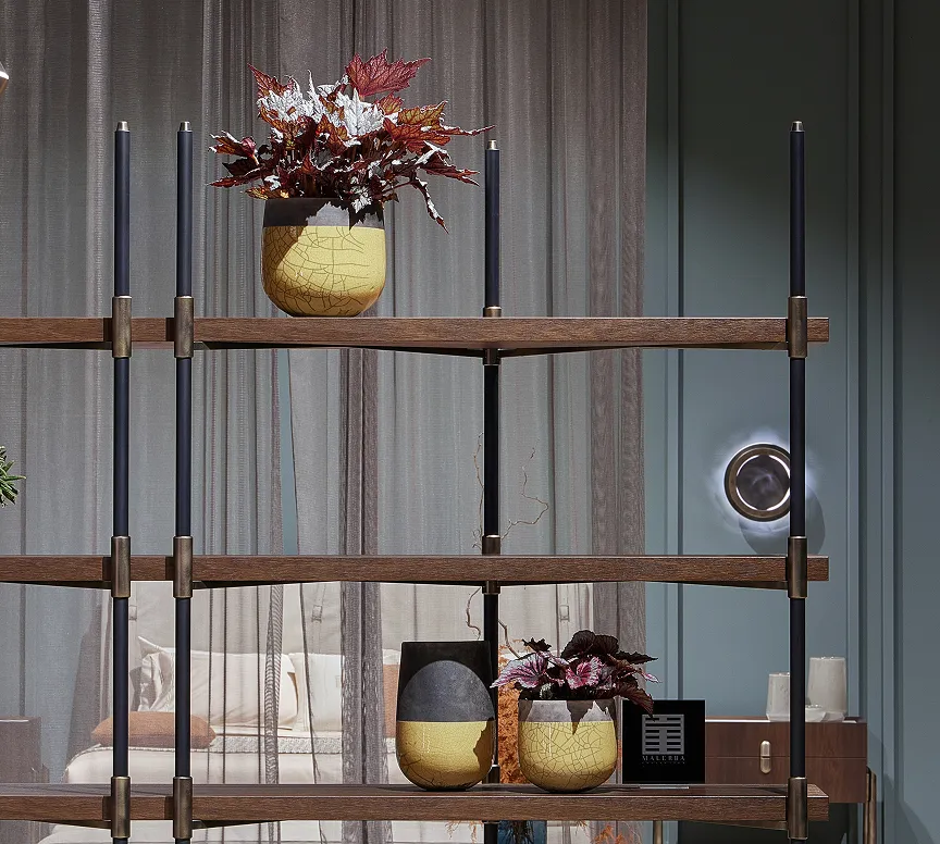 Bookcase Stay