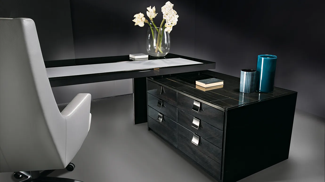 Desk Black&More