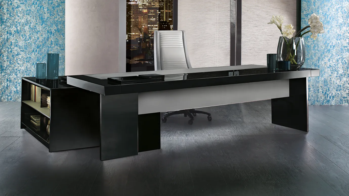 Desk Black&More
