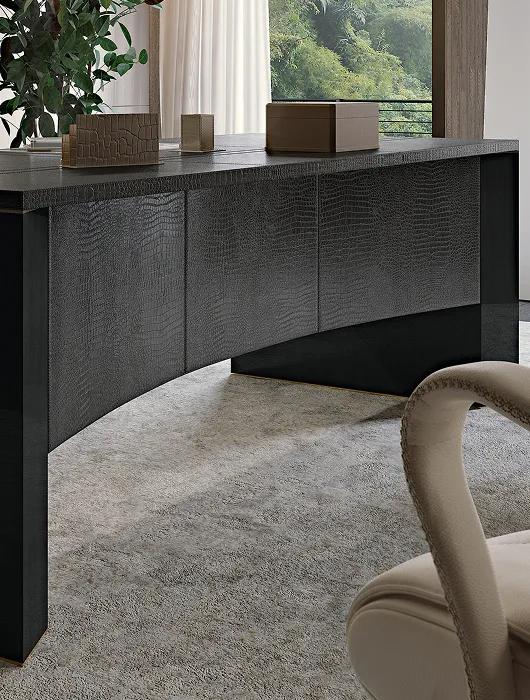 Desk Secret Love