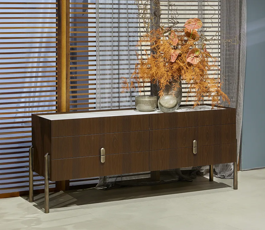 Dresser Stay
