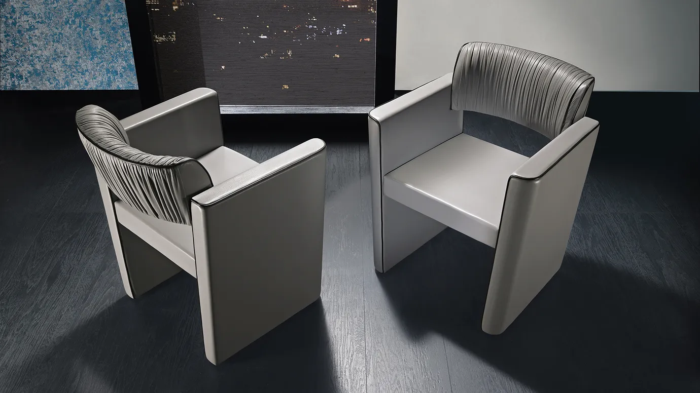 Meeting armchair Black&More