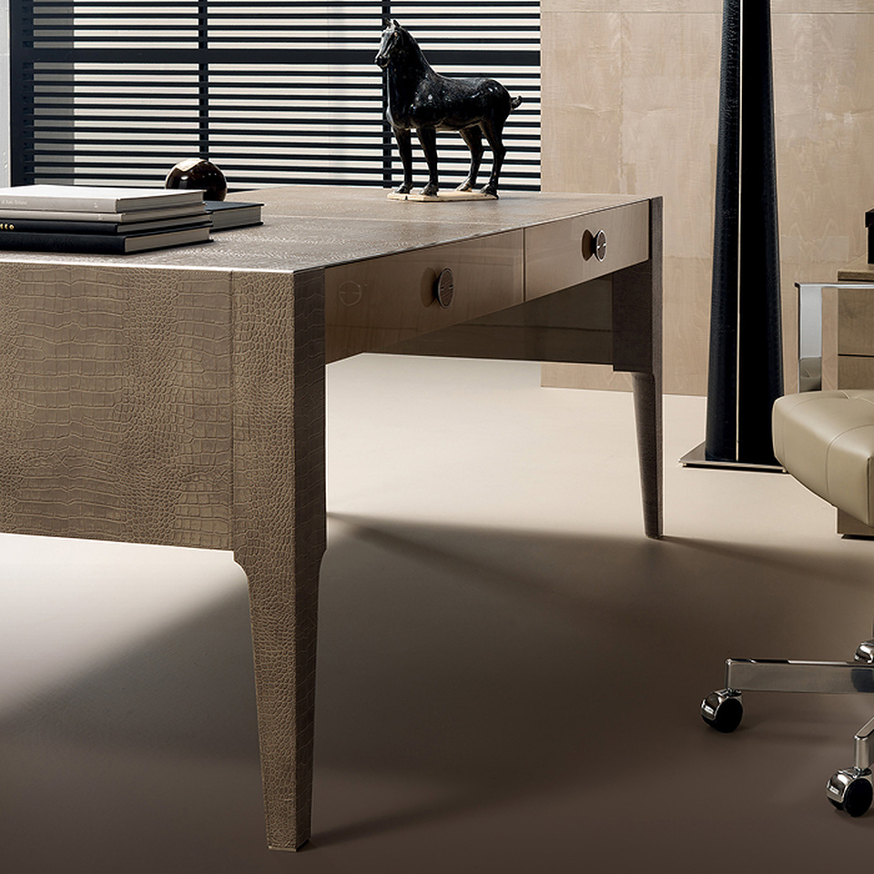 Office chair Mplace