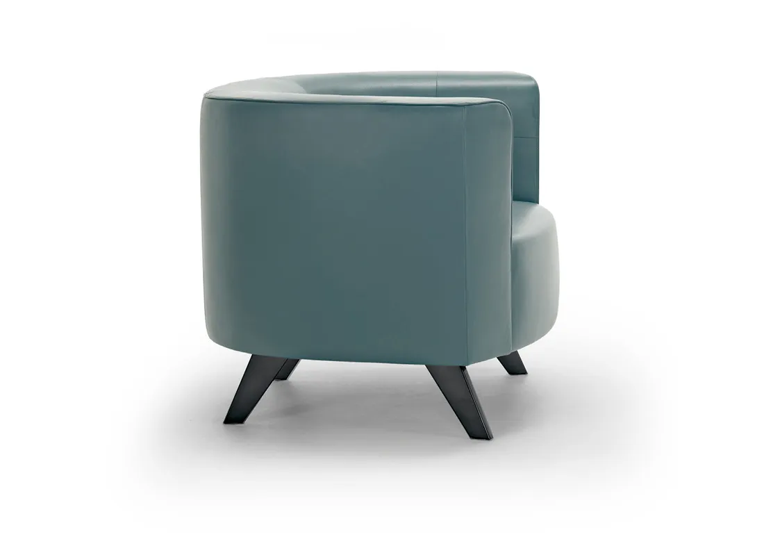 Oval armchair Black&More