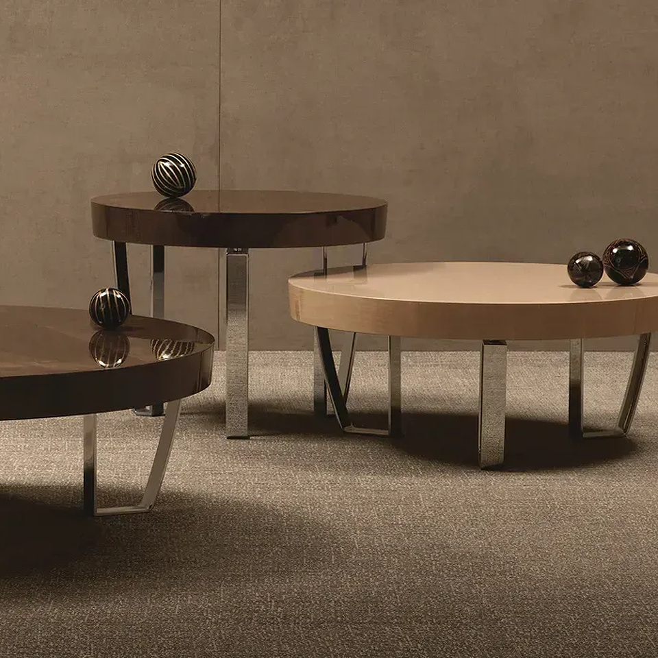 Red Carpet Round Coffee Table