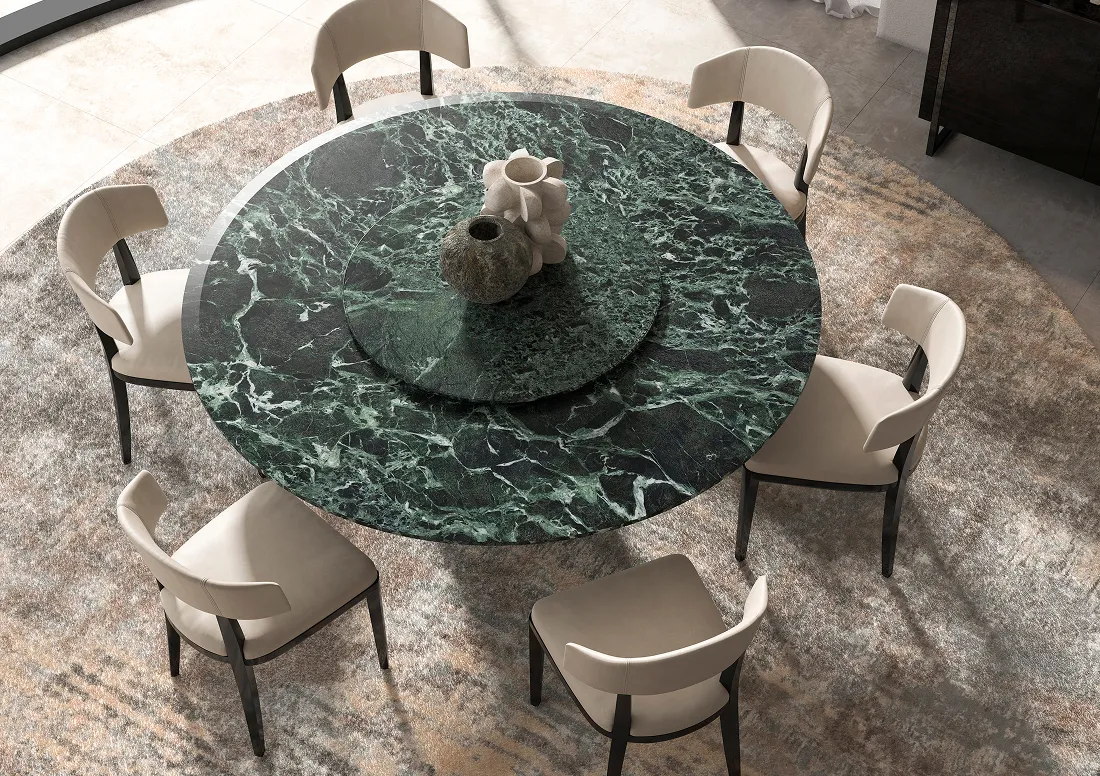 Round table Must Have