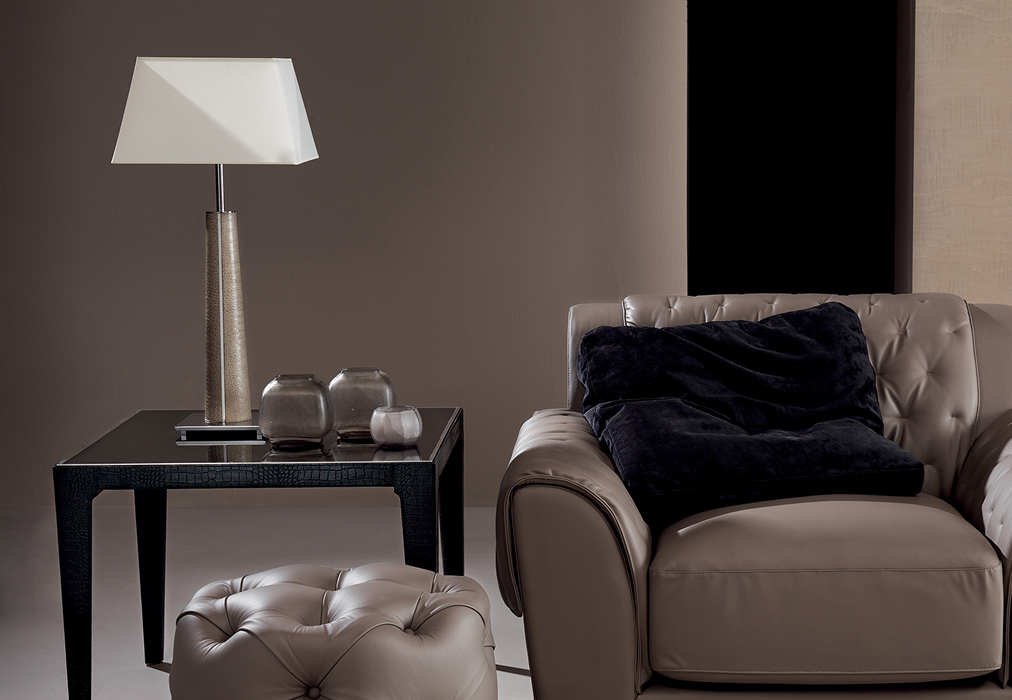 Small Table lamp Mplace