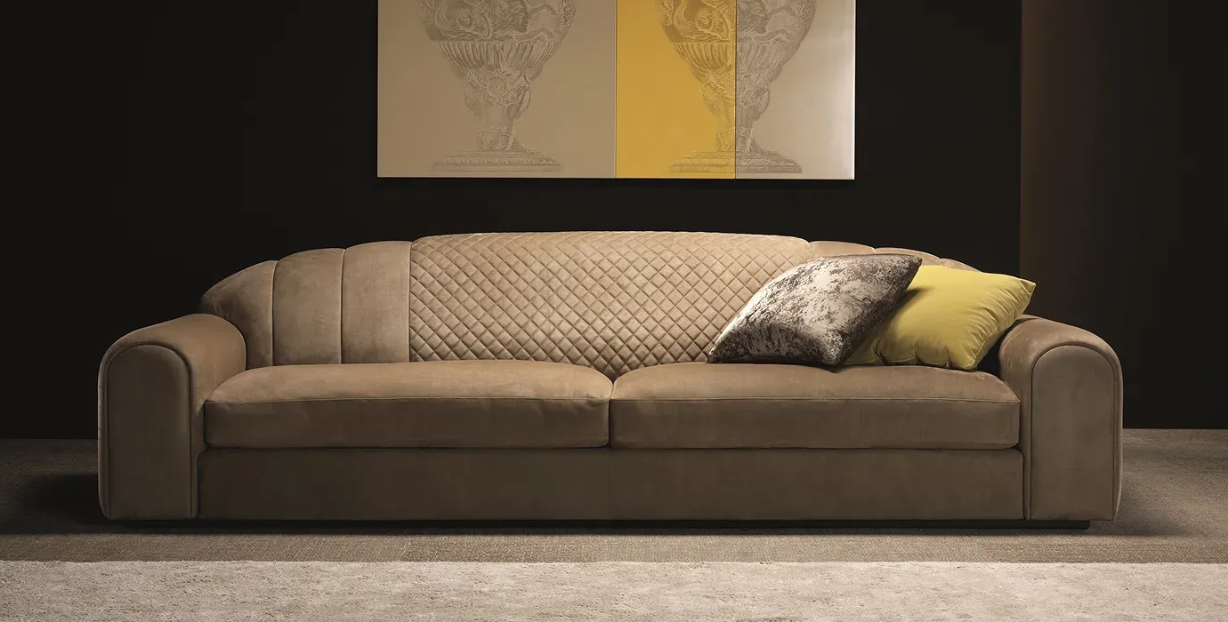 Red Carpet Diamond Sofa