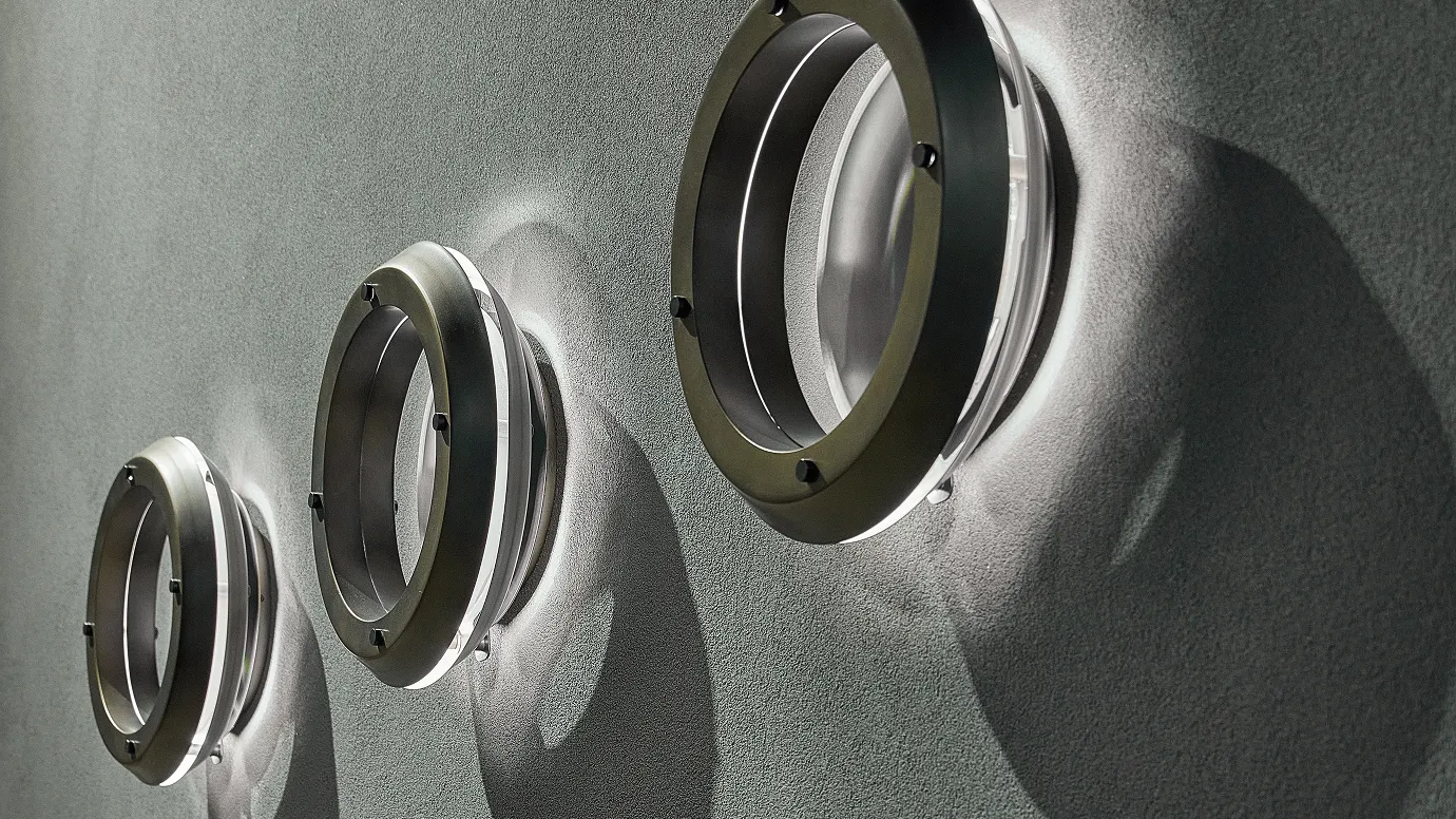 Wall lamp Stay