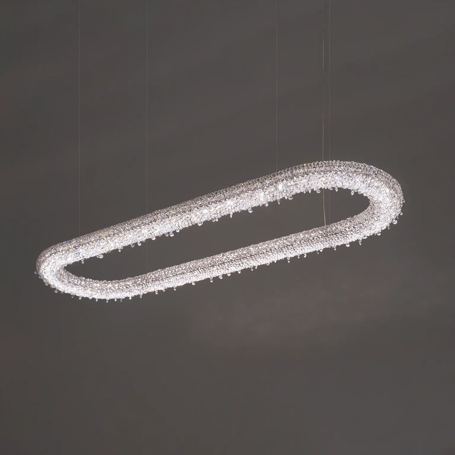 Comet oval